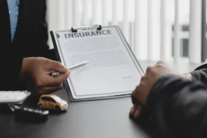 Should You Accept the Insurance Company’s First California Car Accident Settlement?